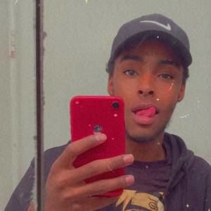 Meet your Posher, Tj